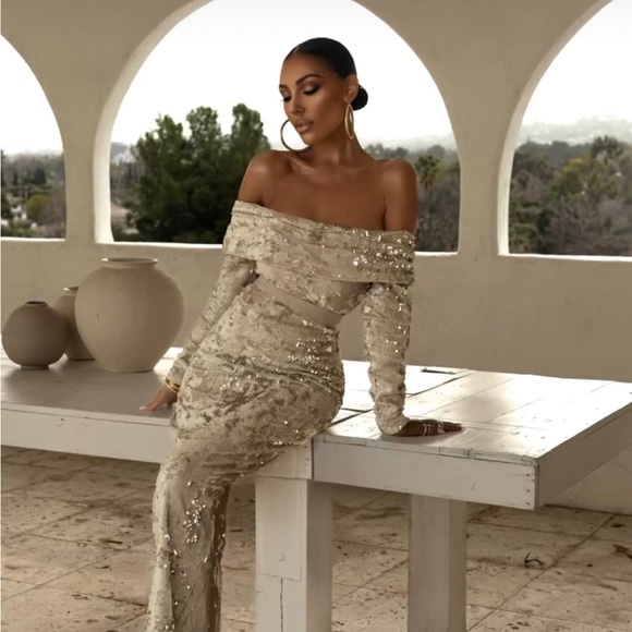 Searching For This JLUXELABEL reversible sequin Bodysuit - Not Selling - Picture 4 of 4